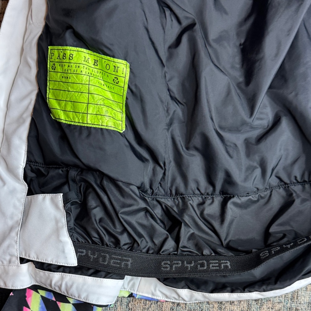 SPYDER Lola Ski Snowboarding Jacket Black & White with Colorful Accents - kid 12 - Picture 14 of 16